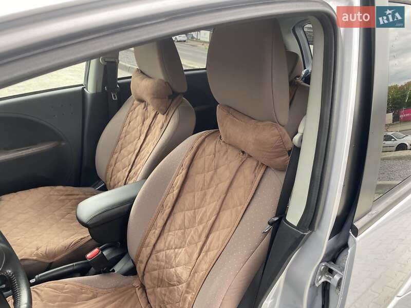 Хэтчбек Citroen C-Zero 2012 в Львове