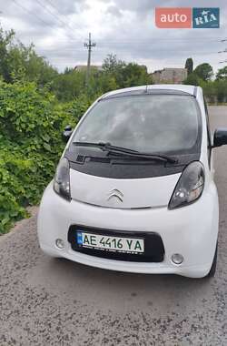 Хетчбек Citroen C-Zero 2011 в 