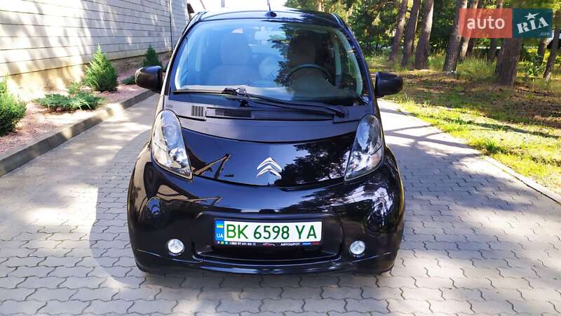 Хэтчбек Citroen C-Zero 2012 в Костополе