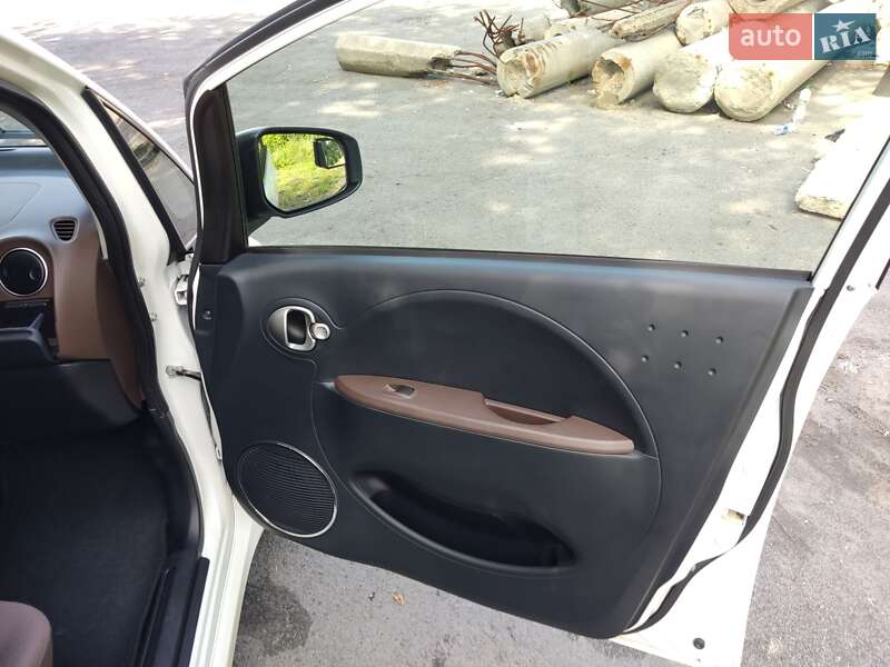 Хэтчбек Citroen C-Zero 2012 в Луцке