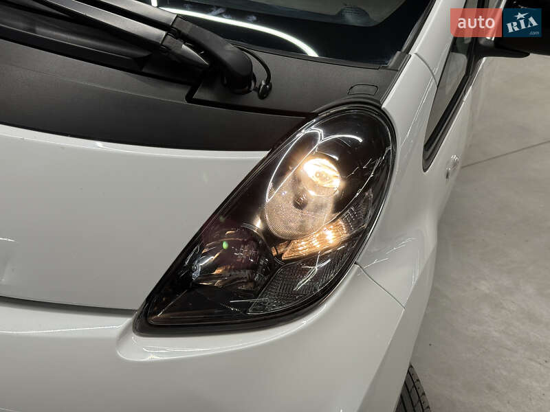 Хэтчбек Citroen C-Zero 2015 в Владимире