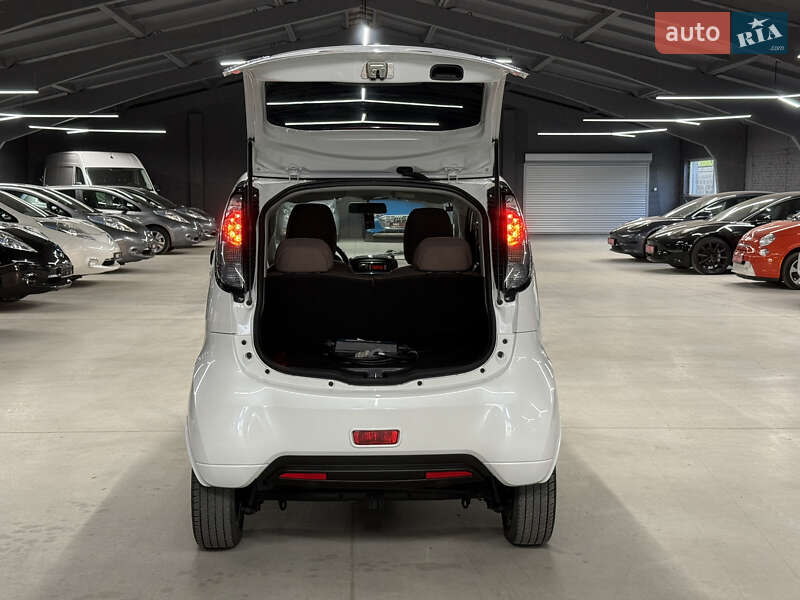 Хэтчбек Citroen C-Zero 2015 в Владимире