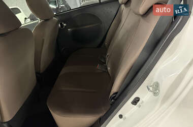 Хетчбек Citroen C-Zero 2015 в 