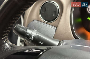 Хетчбек Citroen C-Zero 2015 в 