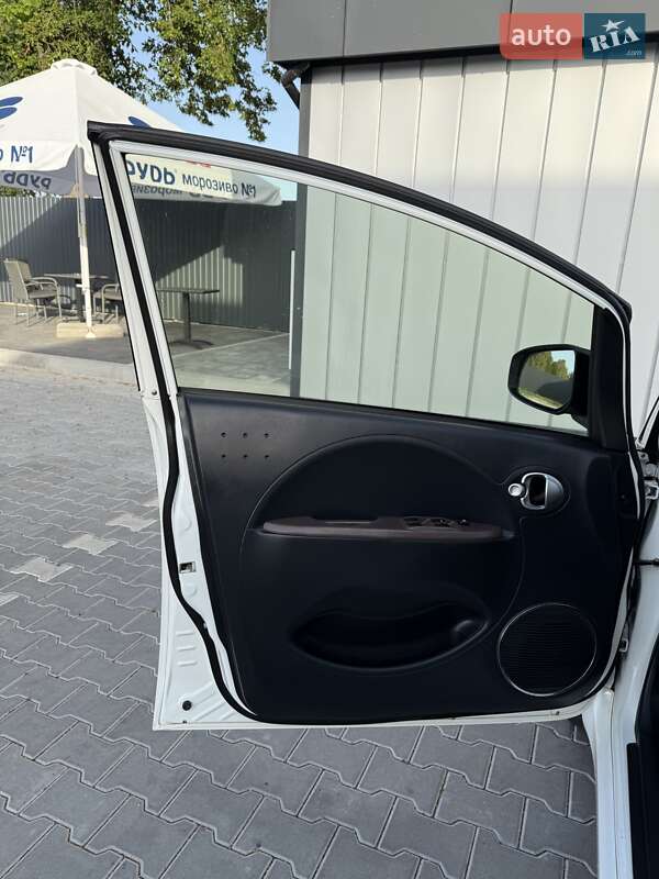Хэтчбек Citroen C-Zero 2014 в Владимире