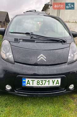 Хетчбек Citroen C-Zero 2011 в 