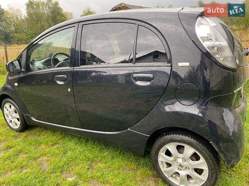 Хетчбек Citroen C-Zero 2011 в Івано-Франківську