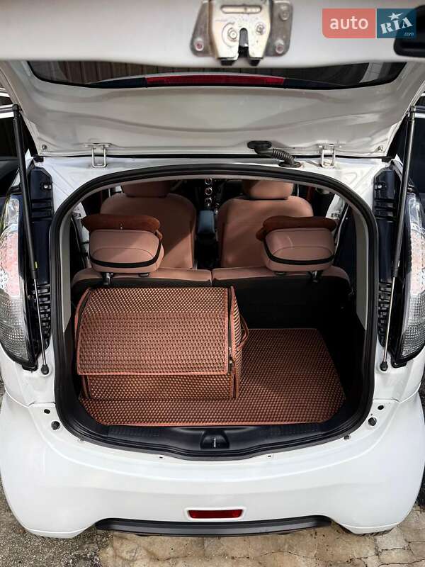 Хэтчбек Citroen C-Zero 2012 в Луцке