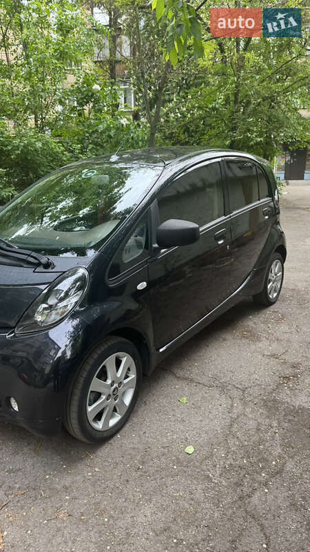 Хэтчбек Citroen C-Zero 2013 в Киеве