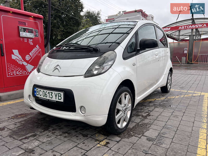 Хэтчбек Citroen C-Zero 2011 в Львове