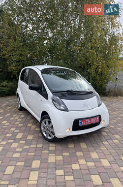 Хэтчбек Citroen C-Zero 2012 в 