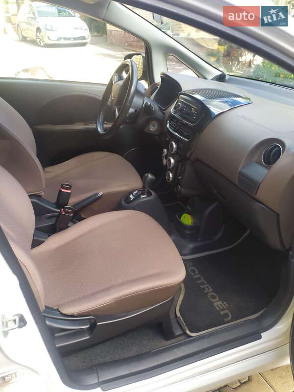 Хэтчбек Citroen C-Zero 2012 в Виннице фото 4 Хэтчбек Citroen C-Zero 2012 в Виннице