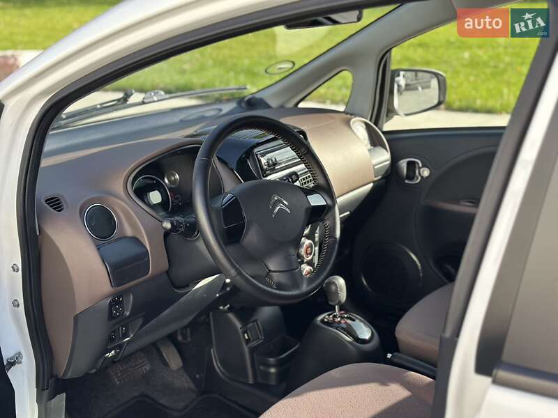 Хэтчбек Citroen C-Zero 2019 в Луцке фото 3 Хэтчбек Citroen C-Zero 2019 в Луцке