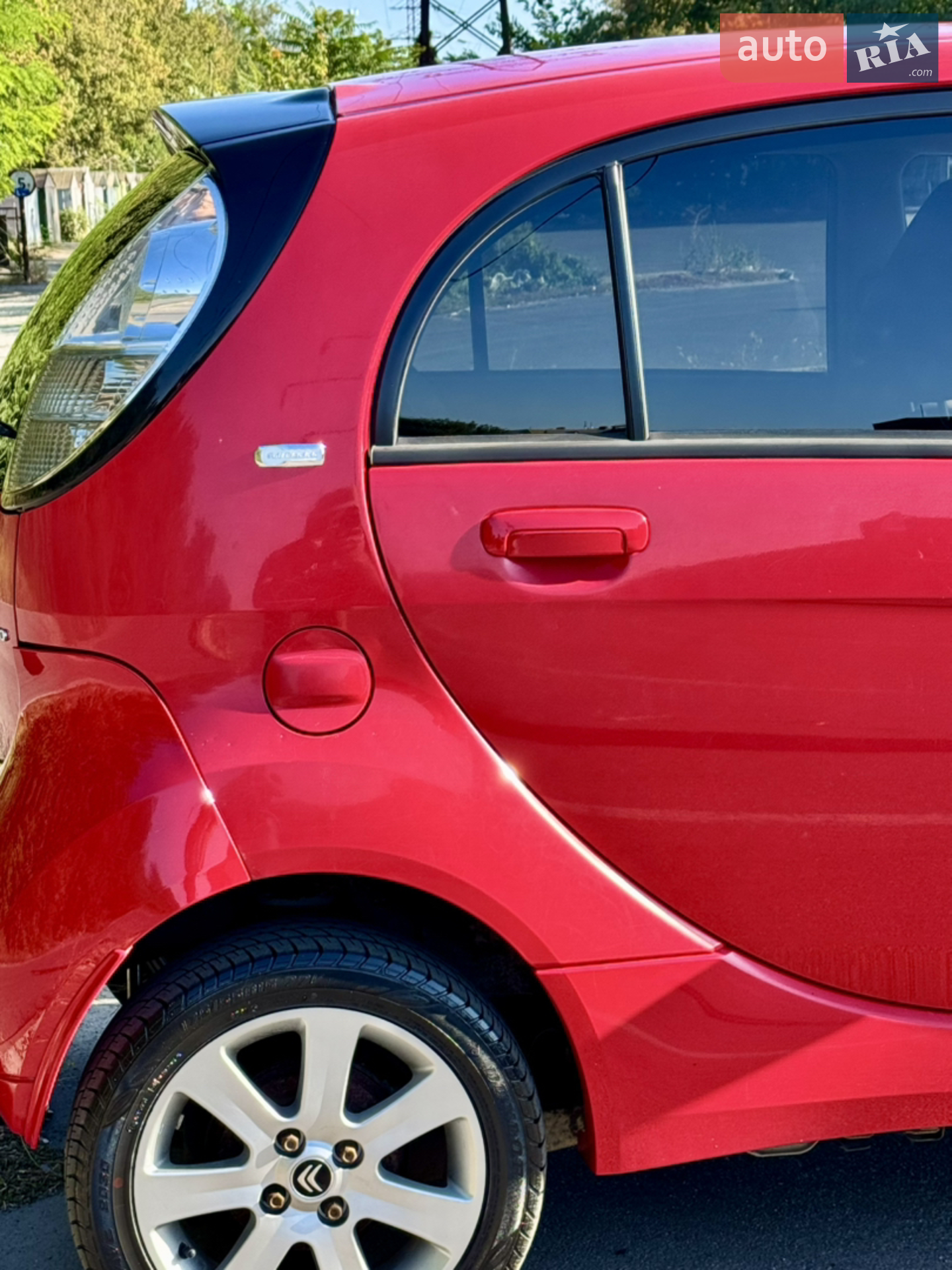 2011 Citroen C-ZERO - мініатюра 9