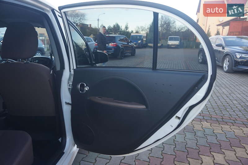 Хетчбек Citroen C-Zero 2014 в Самборі фото 45 Хетчбек Citroen C-Zero 2014 в Самборі