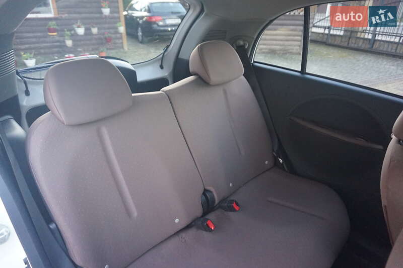 Хетчбек Citroen C-Zero 2014 в Самборі фото 47 Хетчбек Citroen C-Zero 2014 в Самборі