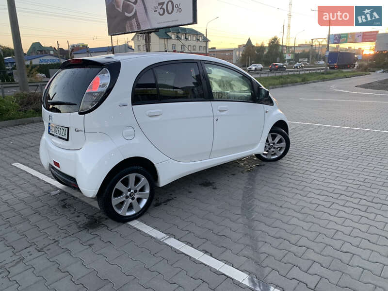 Хэтчбек Citroen C-Zero 2011 в Луцке фото 6 Хэтчбек Citroen C-Zero 2011 в Луцке