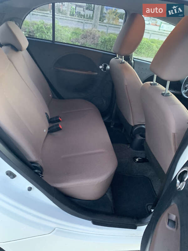 Хэтчбек Citroen C-Zero 2011 в Луцке фото 16 Хэтчбек Citroen C-Zero 2011 в Луцке