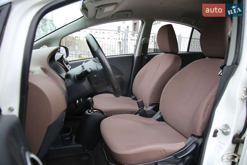 Хэтчбек Citroen C-Zero 2011 в Харькове
