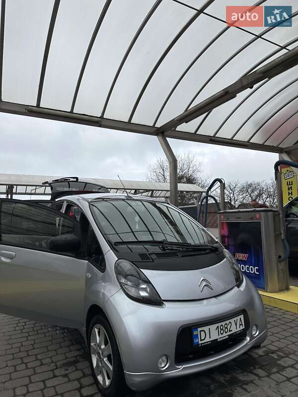 Хетчбек Citroen C-Zero 2013 в Рівному фото 24 Хетчбек Citroen C-Zero 2013 в Рівному