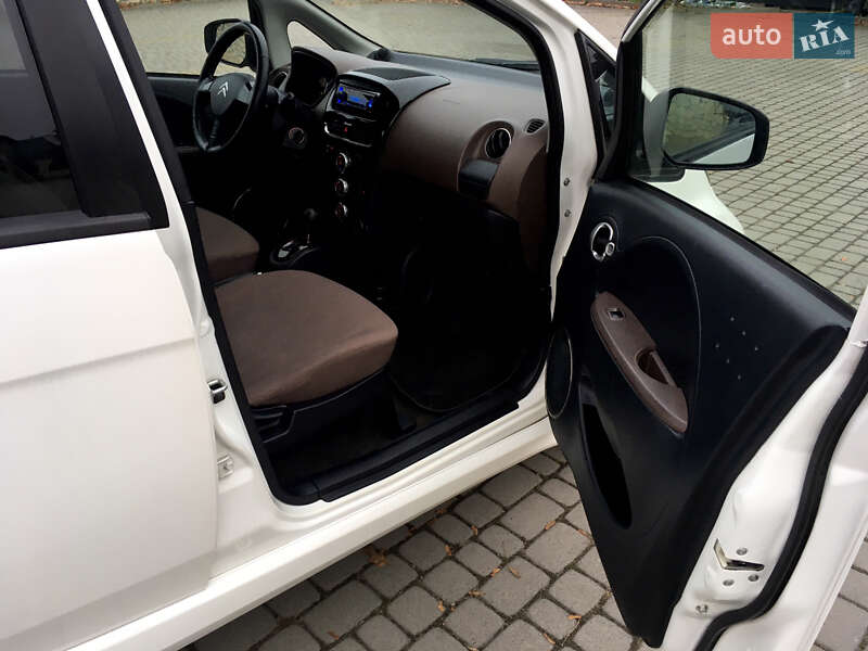 Хэтчбек Citroen C-Zero 2012 в Львове