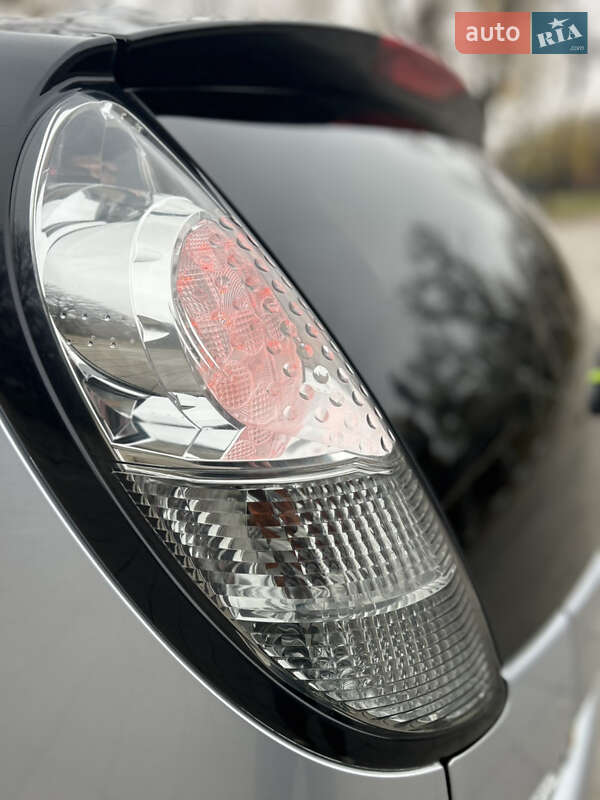 Хэтчбек Citroen C-Zero 2011 в Запорожье