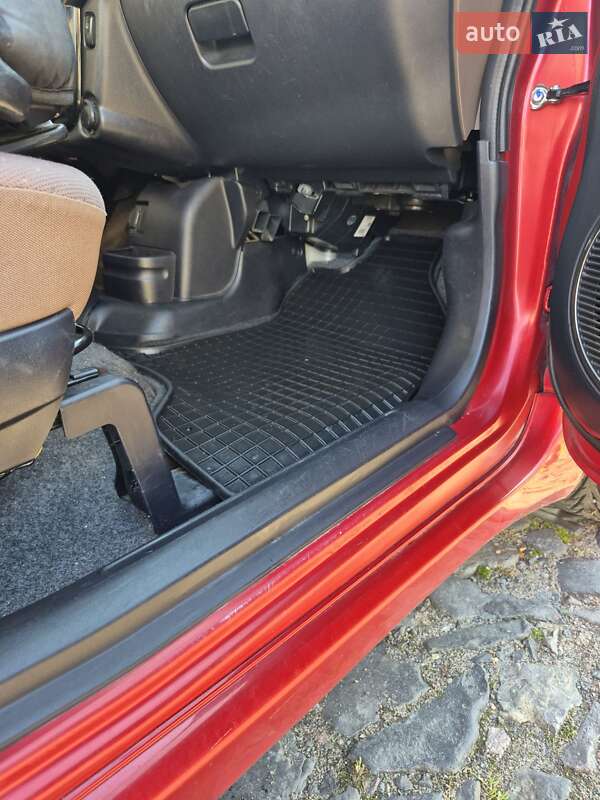 Хэтчбек Citroen C-Zero 2015 в Луцке фото 10 Хэтчбек Citroen C-Zero 2015 в Луцке