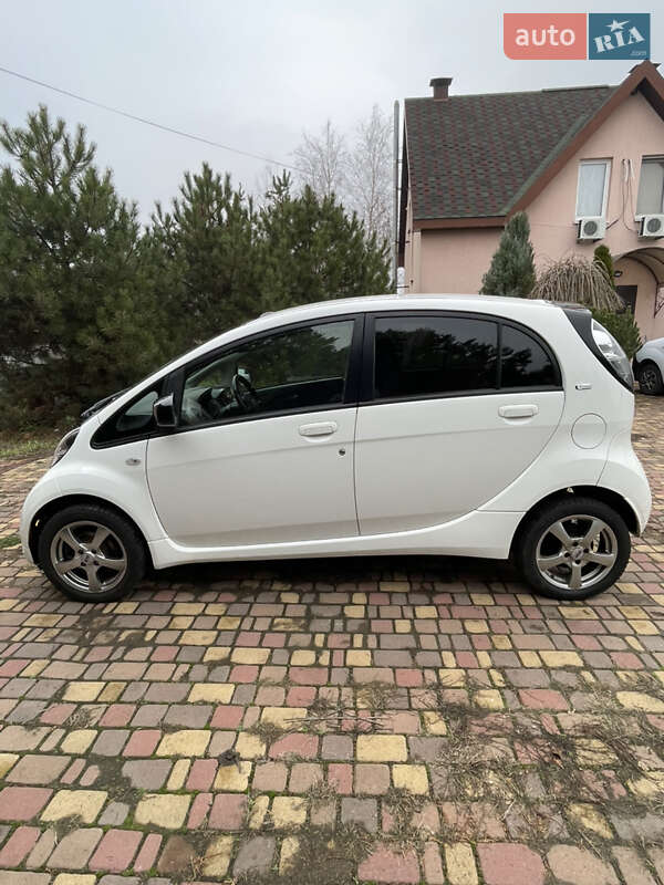 Хэтчбек Citroen C-Zero 2011 в Днепре