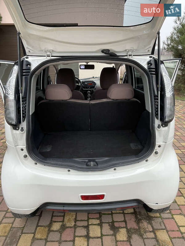 Хэтчбек Citroen C-Zero 2011 в Днепре