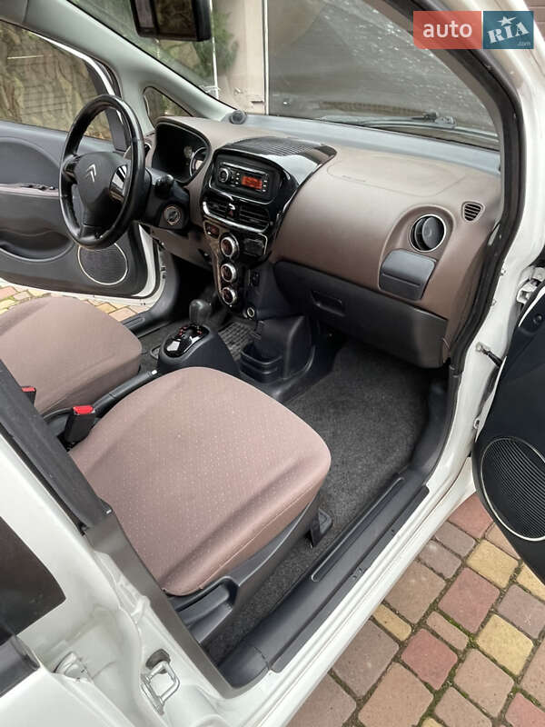 Хэтчбек Citroen C-Zero 2011 в Днепре