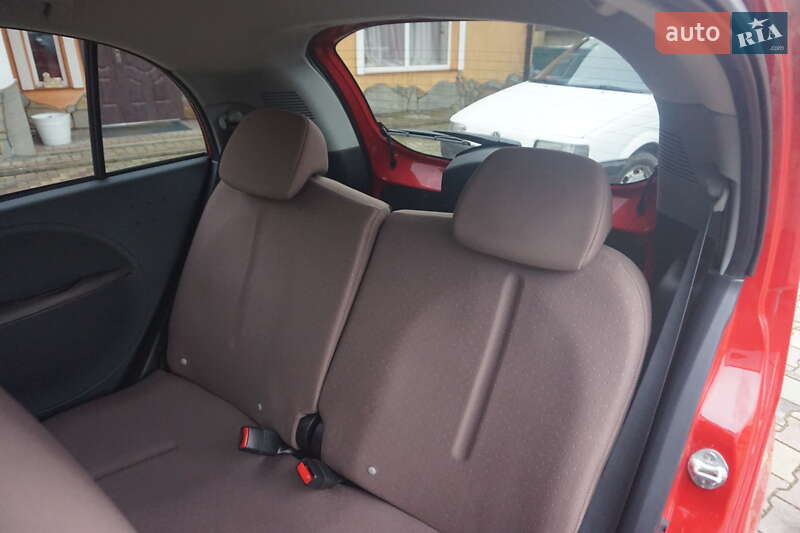 Хэтчбек Citroen C-Zero 2012 в Самборе фото 46 Хэтчбек Citroen C-Zero 2012 в Самборе