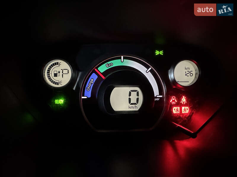 Хэтчбек Citroen C-Zero 2013 в Львове фото 16 Хэтчбек Citroen C-Zero 2013 в Львове