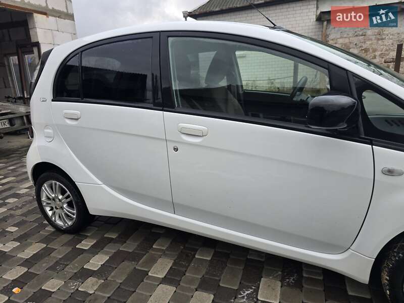 Хэтчбек Citroen C-Zero 2011 в Нежине