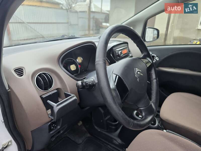 Хэтчбек Citroen C-Zero 2011 в Нежине