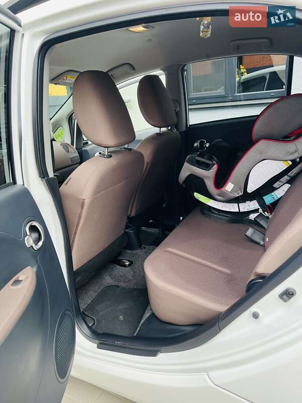 Хэтчбек Citroen C-Zero 2018 в Виннице фото 3 Хэтчбек Citroen C-Zero 2018 в Виннице