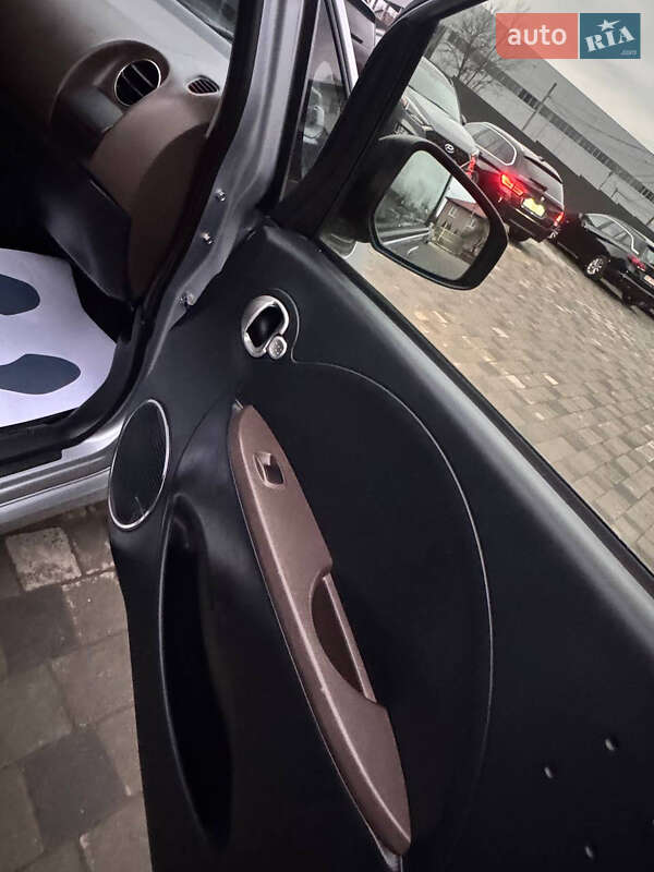 Хэтчбек Citroen C-Zero 2015 в Трускавце