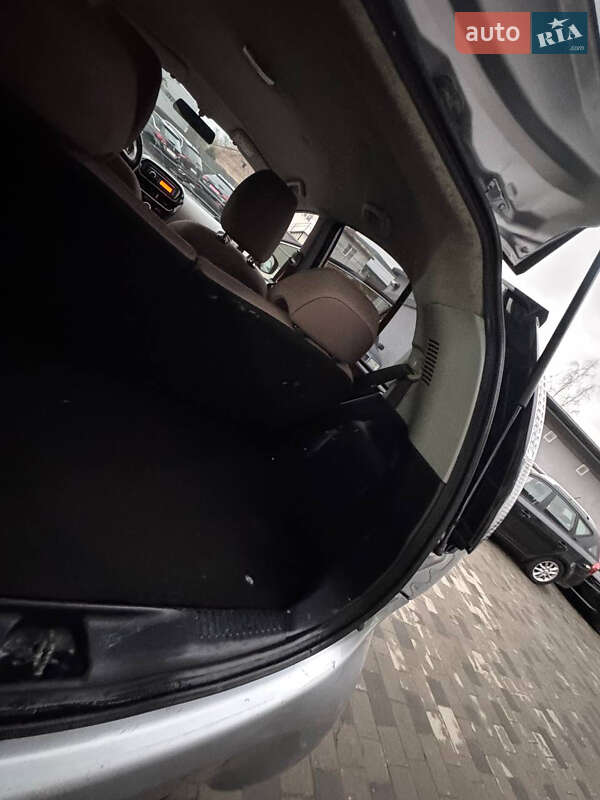 Хэтчбек Citroen C-Zero 2015 в Трускавце