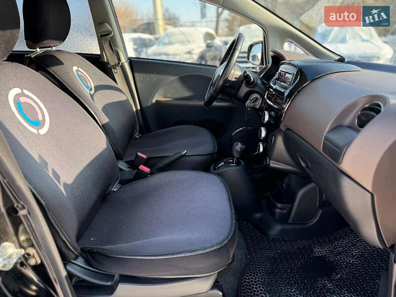 Хэтчбек Citroen C-Zero 2016 в Виннице фото 11 Хэтчбек Citroen C-Zero 2016 в Виннице