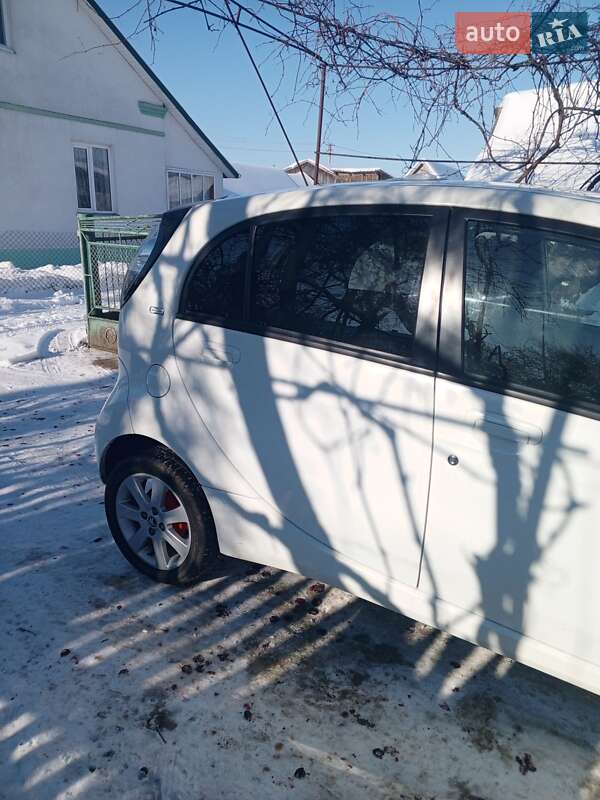 Хэтчбек Citroen C-Zero 2012 в Каменке-Бугской