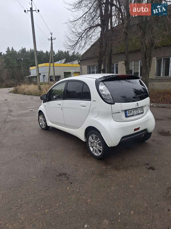 Хэтчбек Citroen C-Zero 2014 в Коростышеве