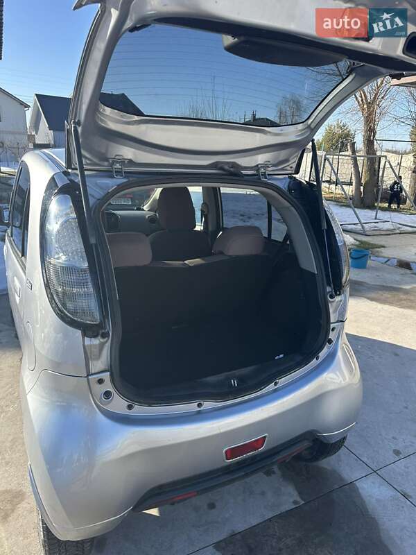 Хетчбек Citroen C-Zero 2013 в Києві