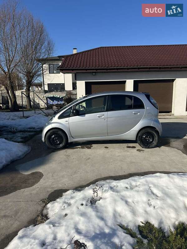 Хетчбек Citroen C-Zero 2013 в Києві