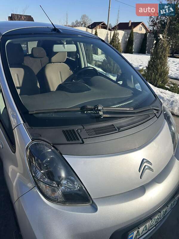 Хетчбек Citroen C-Zero 2013 в Києві