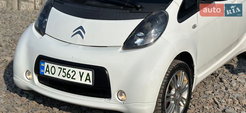Хэтчбек Citroen C-Zero 2011 в Ужгороде