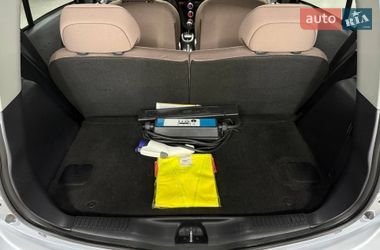 Хэтчбек Citroen C-Zero 2015 в Владимире фото 6 Хэтчбек Citroen C-Zero 2015 в Владимире