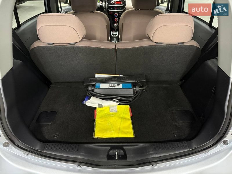 Хетчбек Citroen C-Zero 2015 в Володимирі