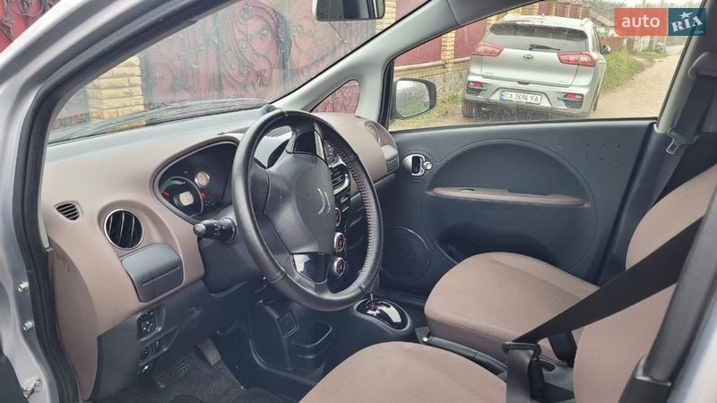 Хетчбек Citroen C-Zero 2015 в Умані