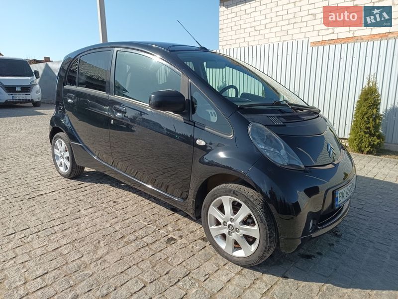 Хэтчбек Citroen C-Zero 2012 в Костополе