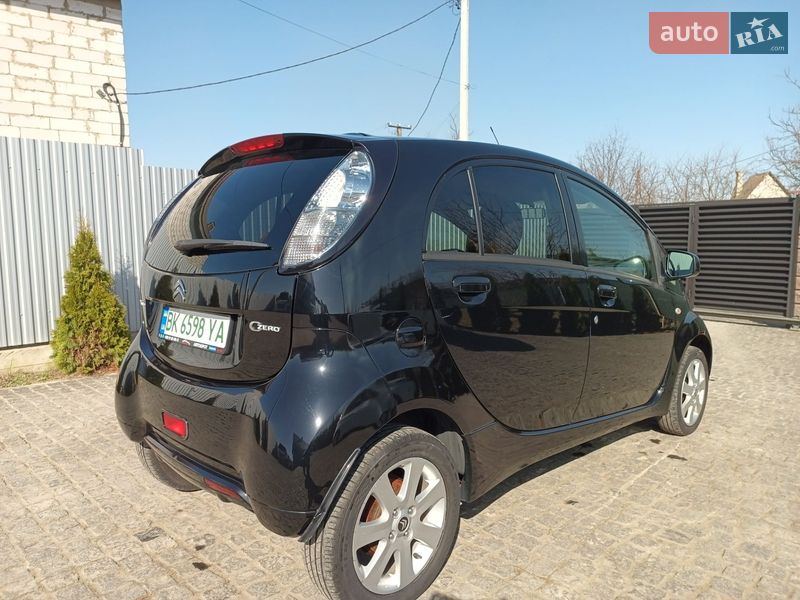 Хэтчбек Citroen C-Zero 2012 в Костополе