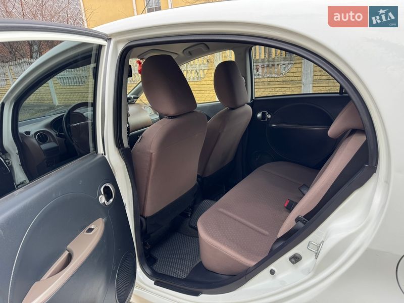 Хэтчбек Citroen C-Zero 2010 в Хмельницком